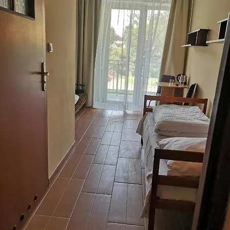 Owr Kamyczek Nocleg ze śniadaniem 4*