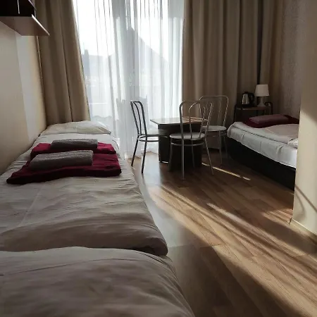 Bed & Breakfast Owr Kamyczek *