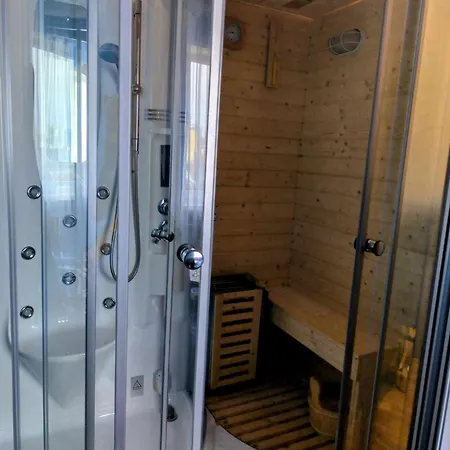 Owr Kamyczek 4* Sarbinowo